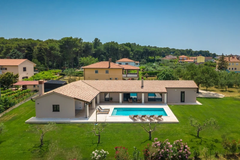 Villa Marialba, Pula