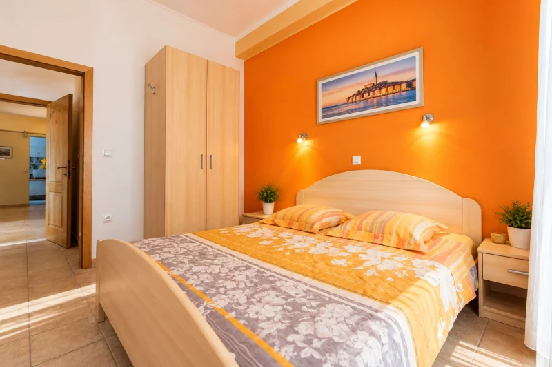 Villa VEDORNA - big wellness house near beach, wellness room, game room, playground & bbq, Pomer - Istria, Zimmer