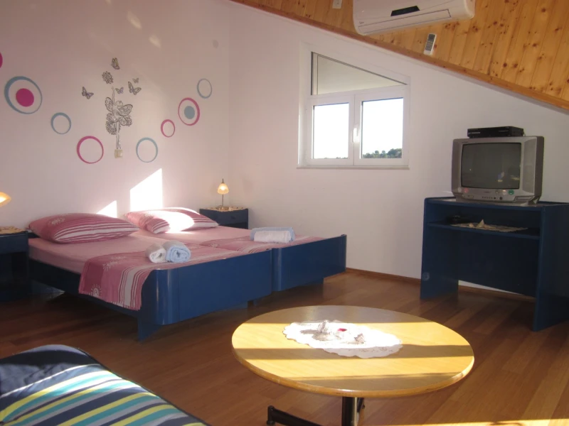 Apartman Delux AP4, Zimmer
