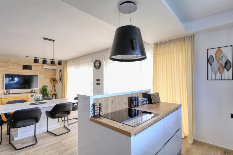 Villa Nora, Villa Nora, Vrsi