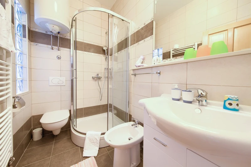 Little villa Tony, Badezimmer / WC