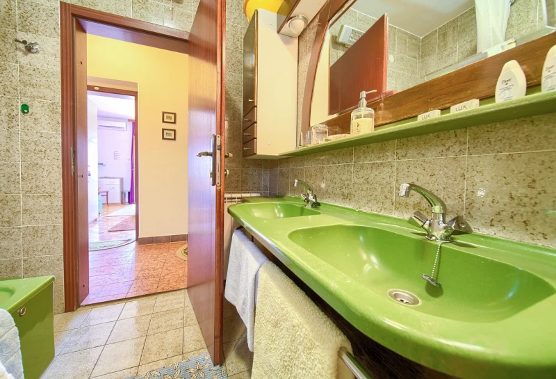 Apartments Parat & Little villa Tony Crikvenica
