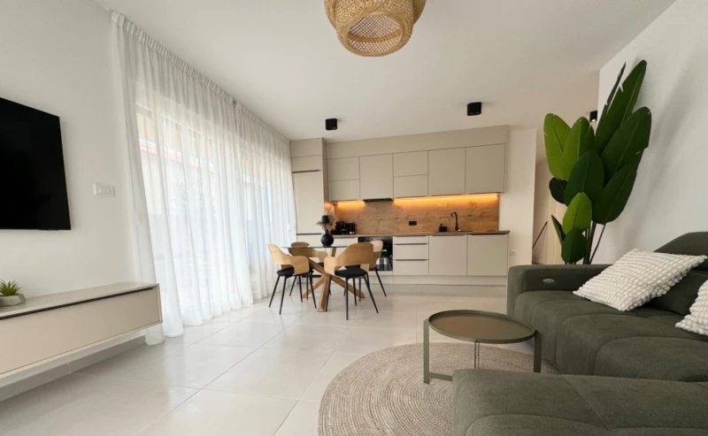 Apartment Divina V