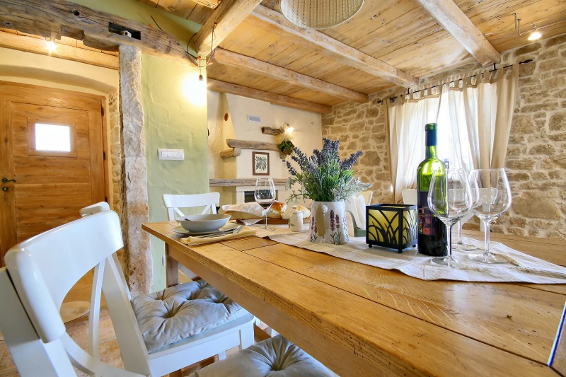 Casa Buscina, Kitchen
