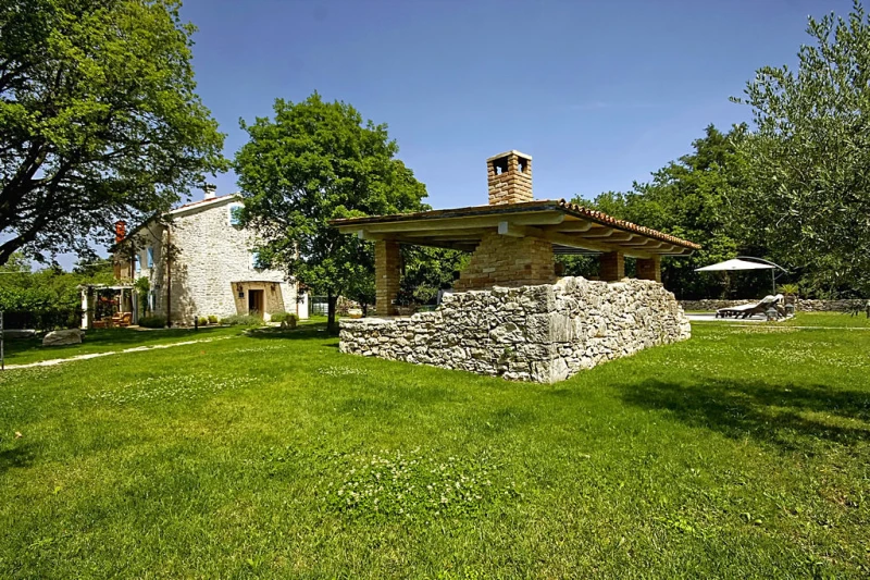 Casa Buscina