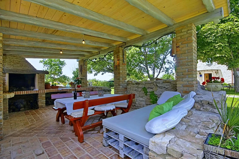 Casa Buscina