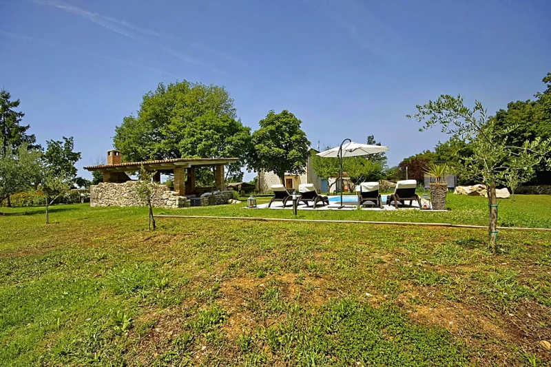 Casa Buscina