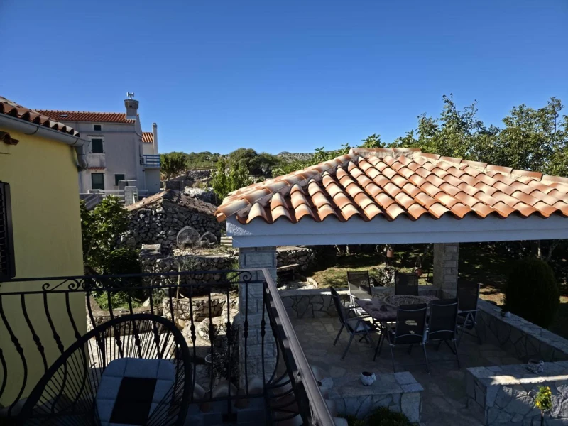 La Sella, Cres
