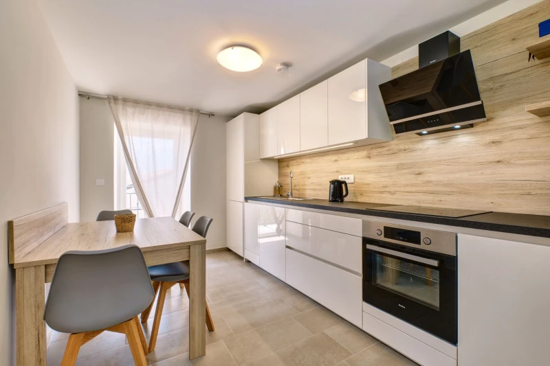 Apartman 3, Apartmani Alberta, Martinšćica