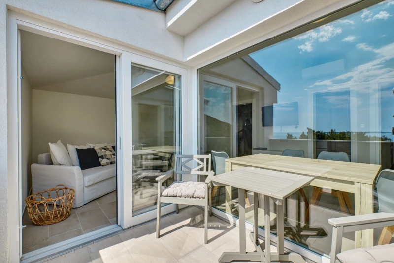Apartman 6, Apartmani Alberta, Martinšćica