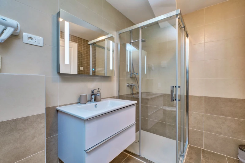Apartman 2, Apartmani Alberta, Martinšćica
