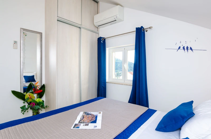ROMANTIC APARTMAN  SWALLOWS NEST 2lows nest 2, Bedrooms