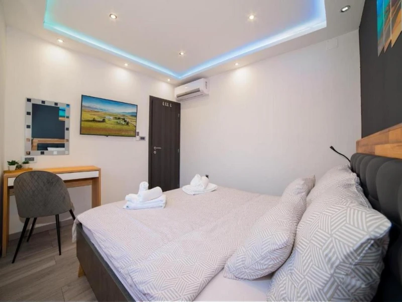Apartment 1, Bedrooms