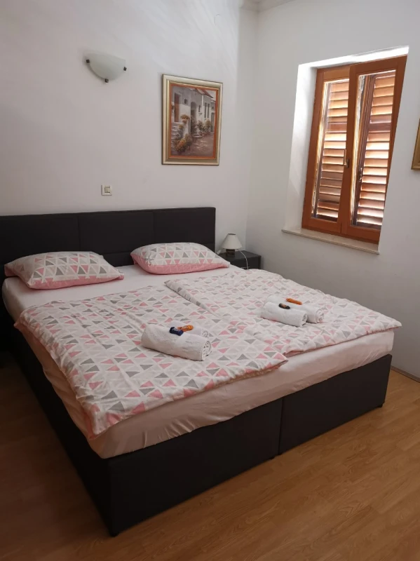 Apartment 3