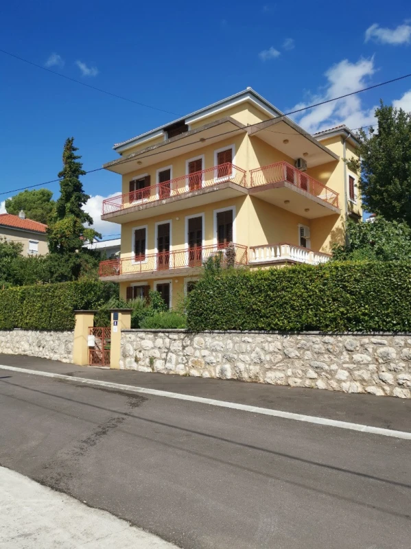 Apartments Ruža
