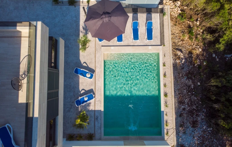 The Perfect Seaside Retreat in Komarna