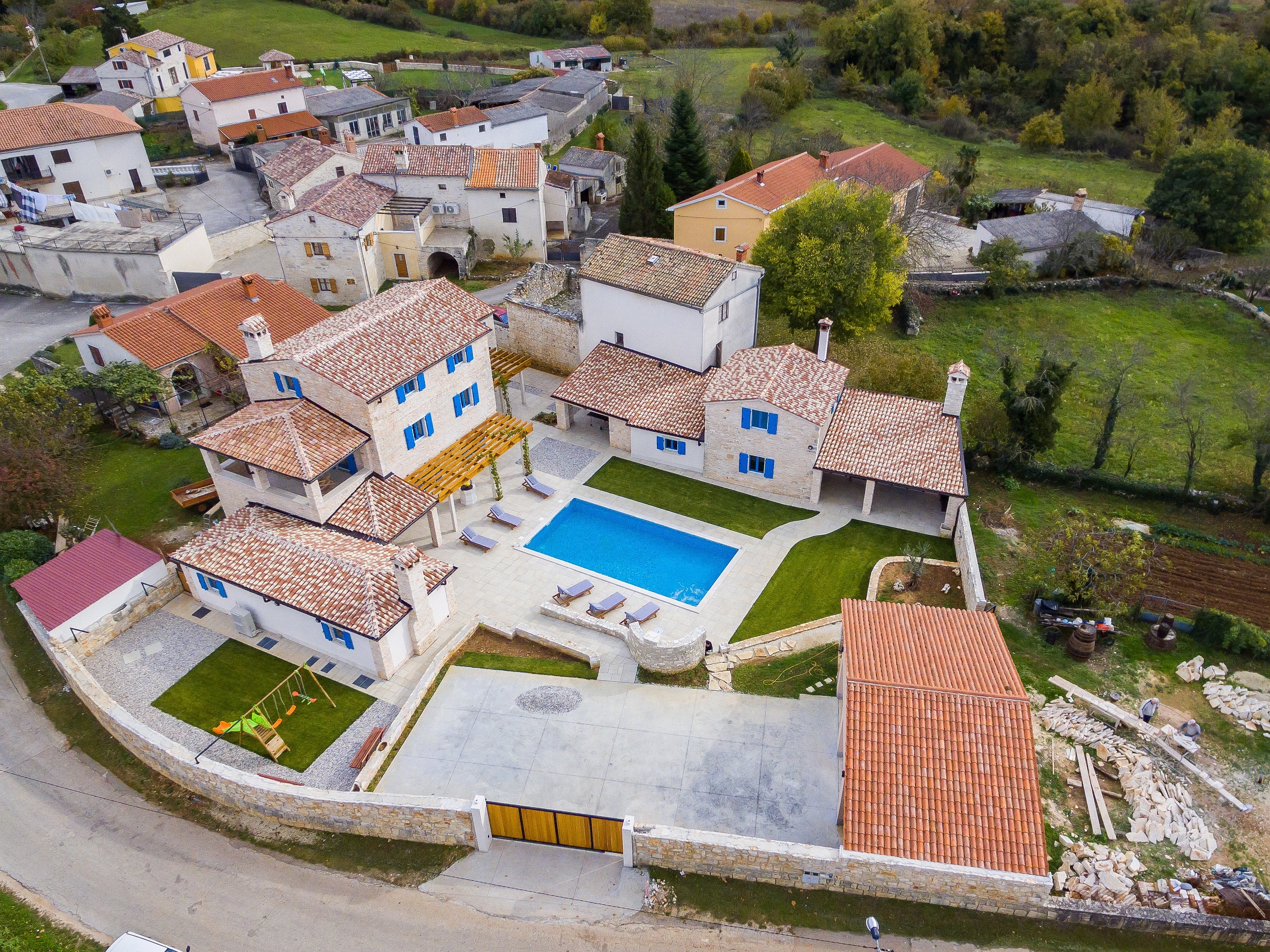 Racan Residences