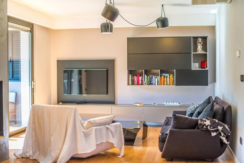 Apartman 1, Dnevni boravak