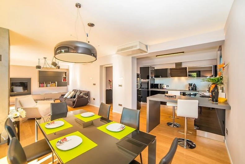 Apartman 1, Kuhinja