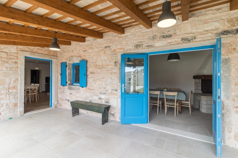 Villa Boccordi, Balkon / terasa