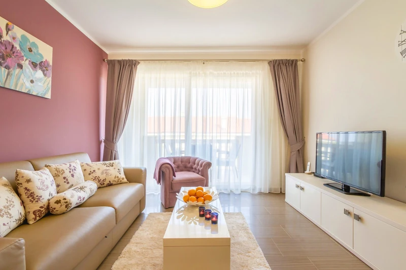 Apartment 1, Wohnzimmer
