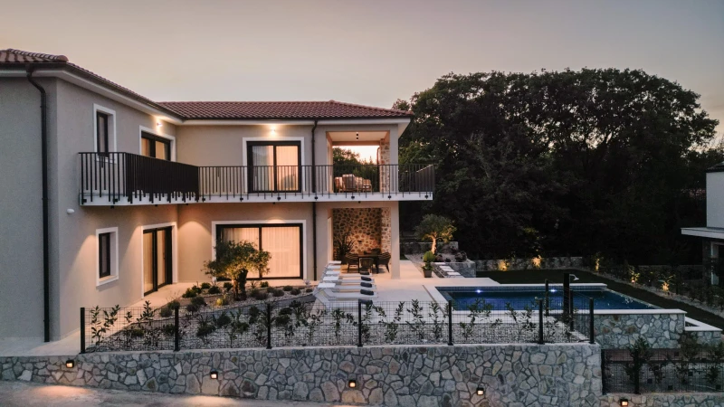 Villa Figa II, Gostinjac