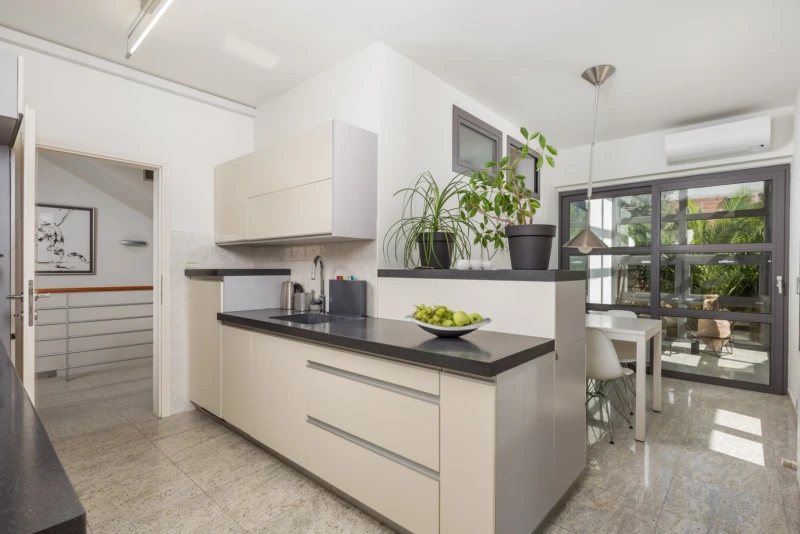RM Grand Villa, Kitchen