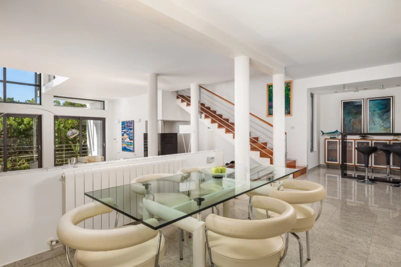 RM Grand Villa, Kitchen