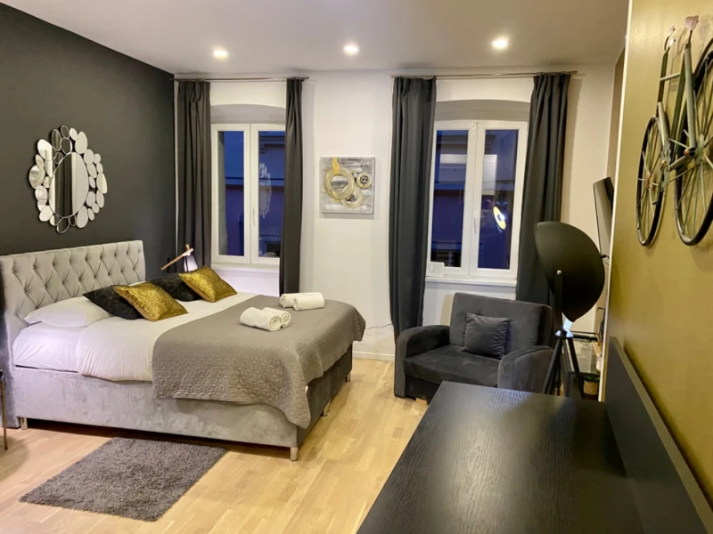 Hedone 3 Luxury Apartments