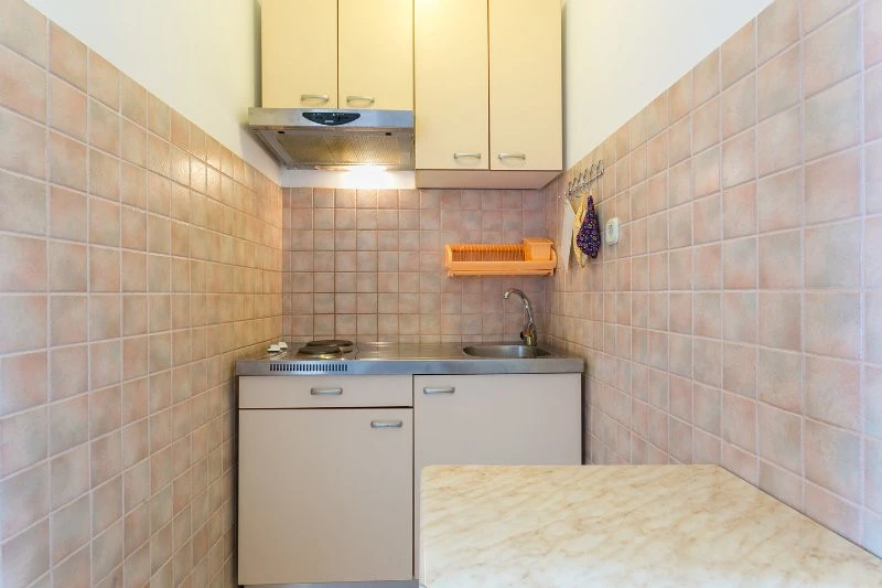 Bellevue Sun, Kitchen