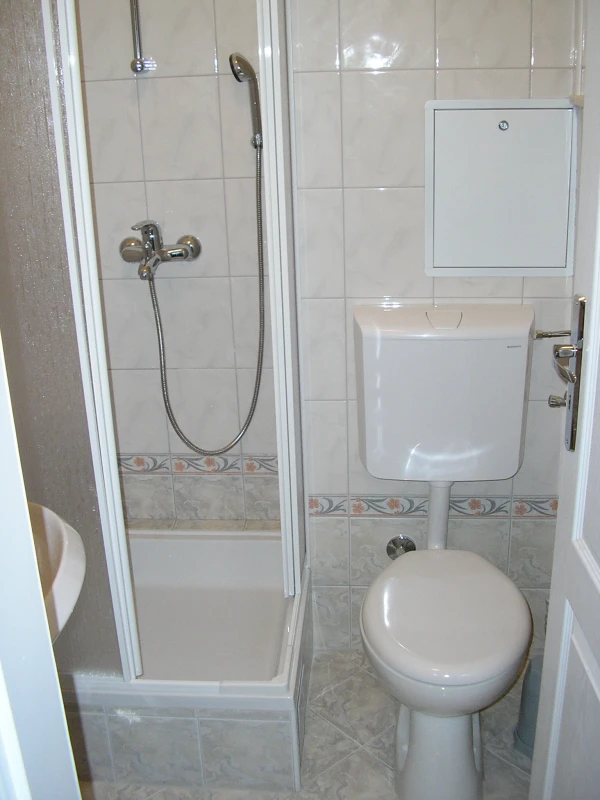 Bellevue Sun, Bathroom / WC