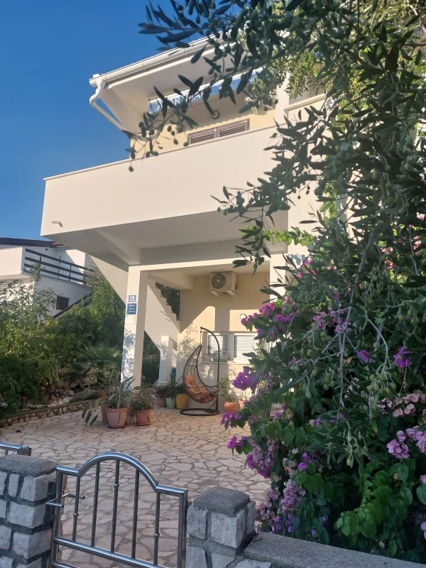 Apartmani Jadranka Mandre - otok Pag, Mandre