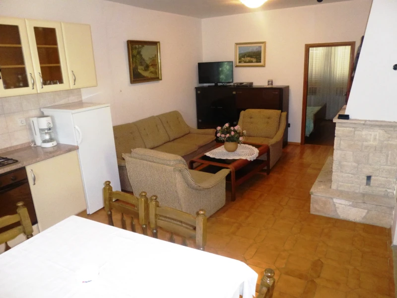 Apartment 1