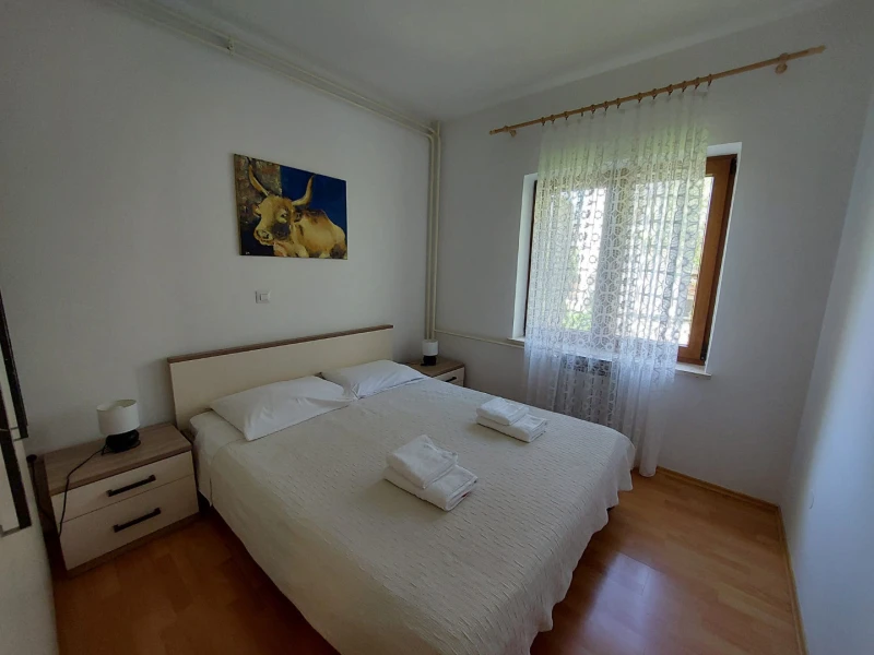 Apartment 3, Bedrooms