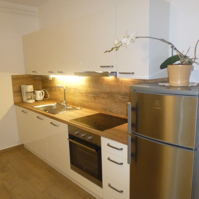 Apartment 3, Kitchen
