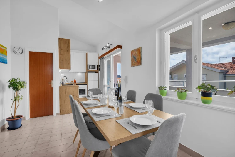 Apartment 4+2, Cucina