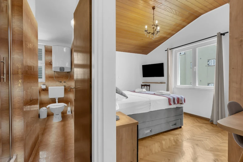 Apartment 4+2, Bagno / WC