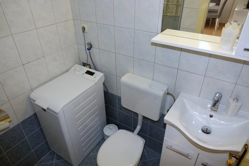 Apartment 4+1, Badezimmer / WC