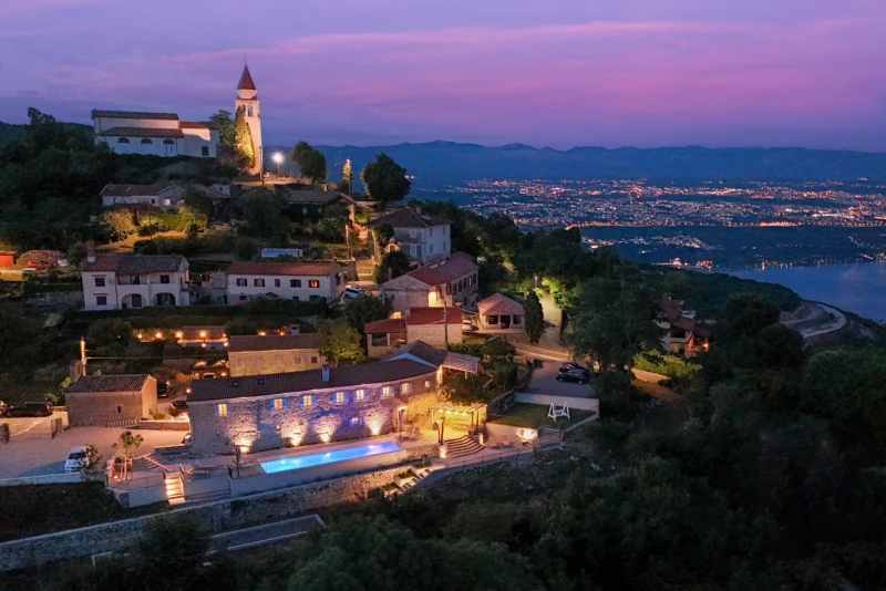 Castello di papa, Veprinac