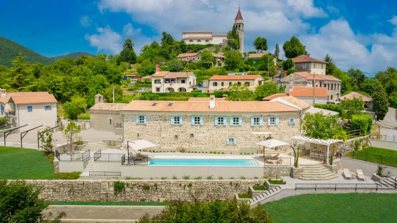 Castello di papa, Veprinac