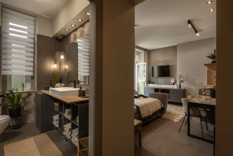 Apartment 4, Bathroom / WC