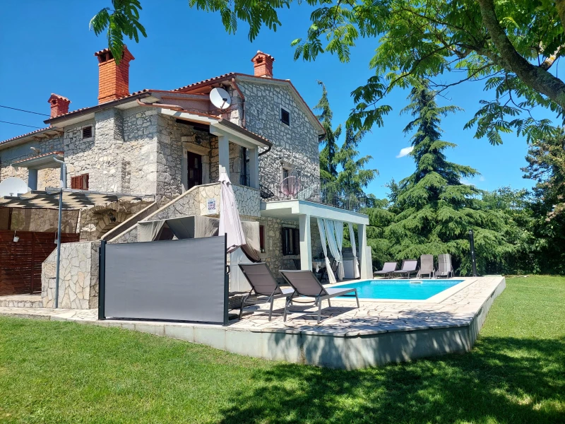 Rustic villa Volta