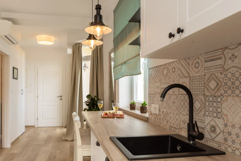 Terra, Kitchen