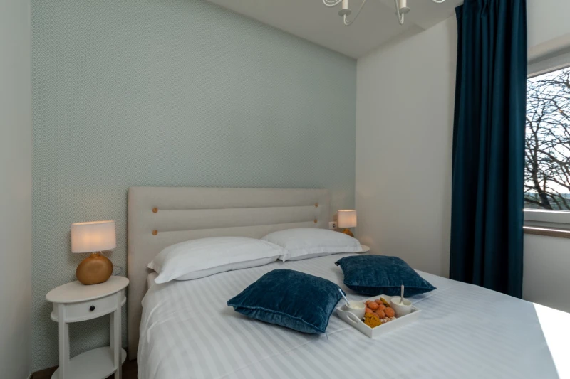 Cuprum, Bedrooms