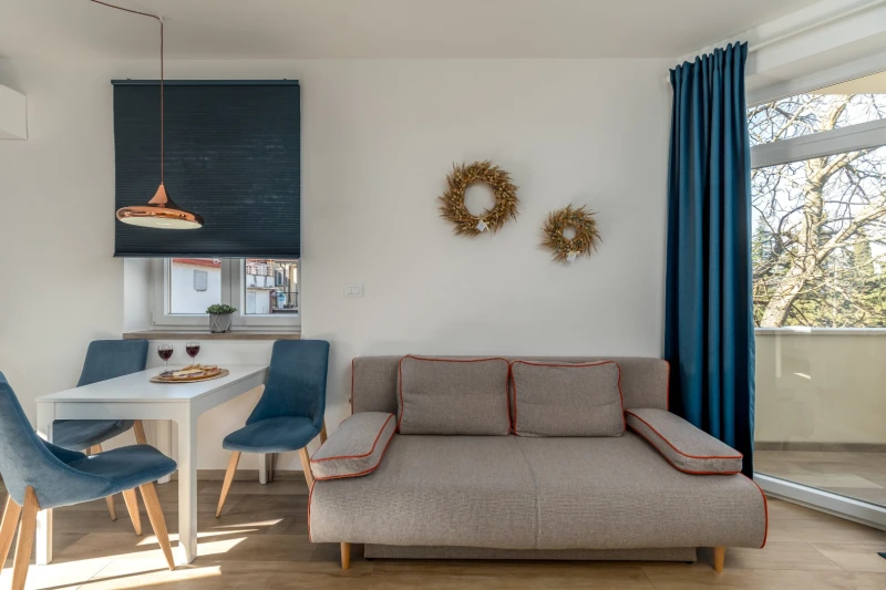 Cuprum, Living room