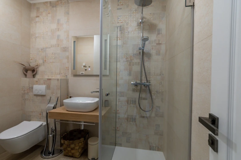 Cuprum, Bathroom / WC