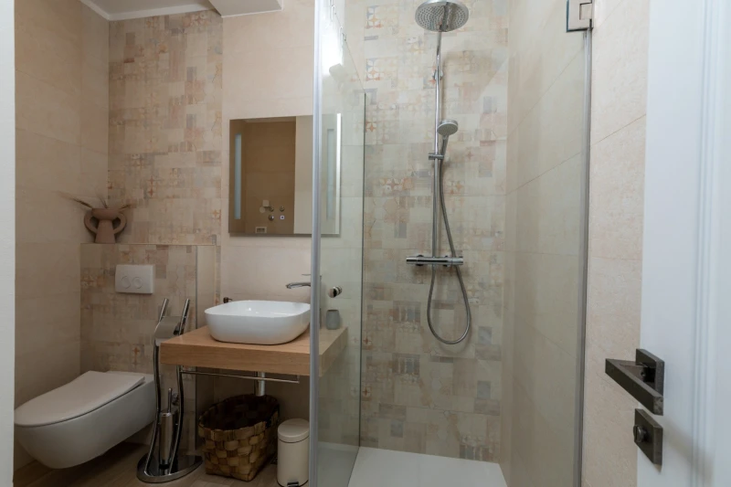 Cuprum, Bathroom / WC