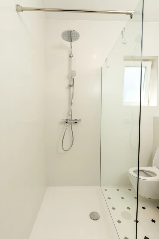 Oliva, Bathroom / WC