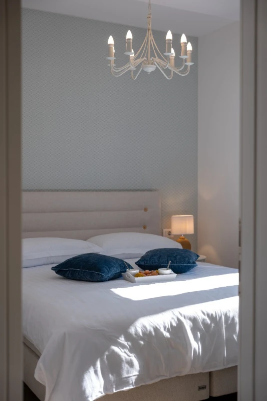 Cuprum, Bedrooms