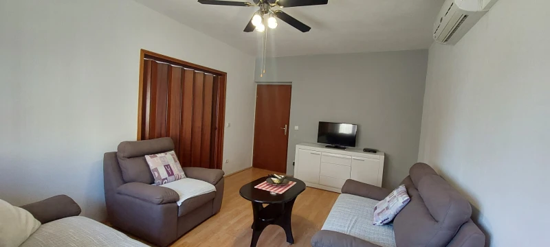 Apartman 1 za odmor i rad, Dnevni boravak